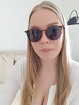 LittleForestELF2 online show from March 2026 05:31:02 AM