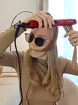 LittleForestELF2 online show from March 2026 11:47:01 AM