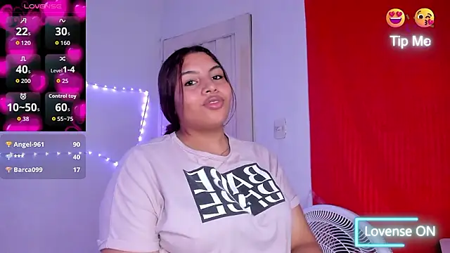 Snapshot of daniela_lopez1 chatting on March 2026 08:26:33 AM daniela lopez1 online show from March 2026 08:26:33 AM