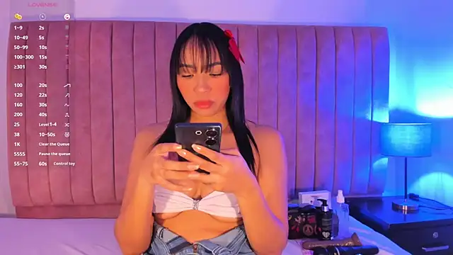 ValeriaRey  online show from April 2026 09:34:02 PM