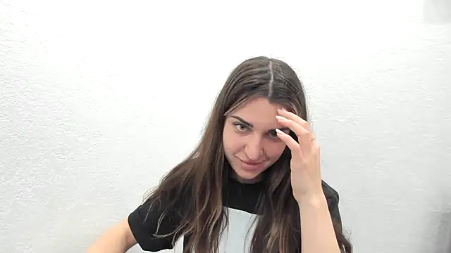 summmmersky1 online show from March 2026 06:22:01 PM