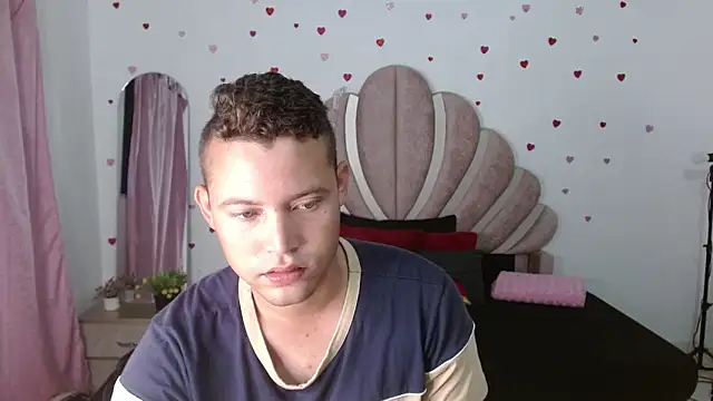 sven fox723 online show from May 2026 01:08:02 PM