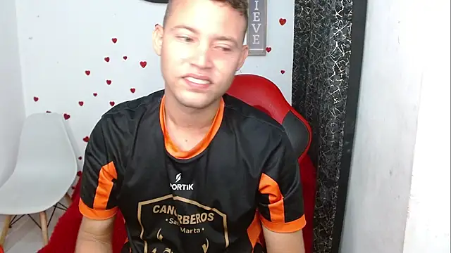 sven fox723 online show from April 2026 11:57:01 AM