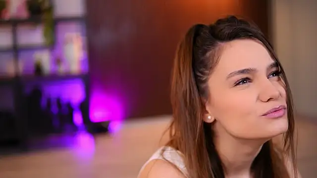 Lena Laurent online show from March 2026 10:16:02 AM