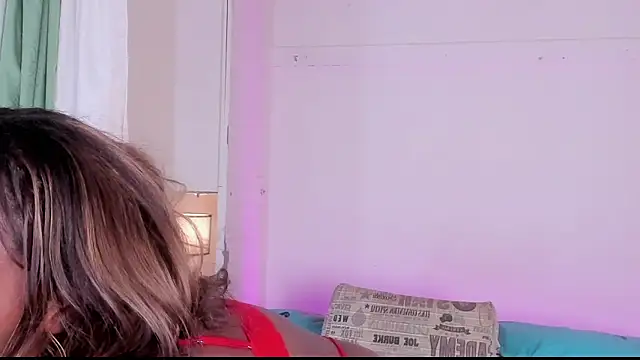 AvaJamess online show from April 2026 07:37:01 PM