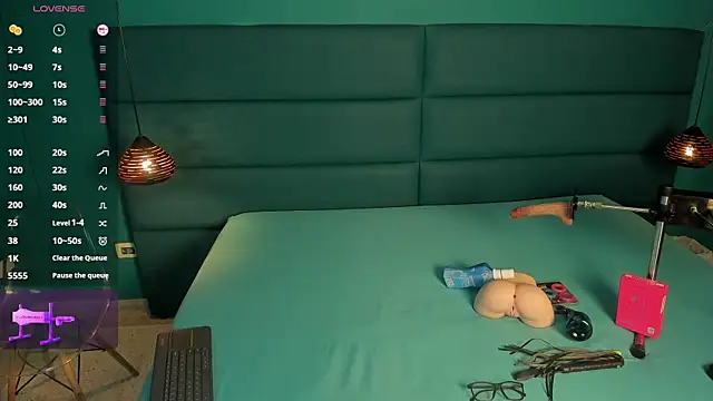 willturneer online show from April 2026 04:29:02 AM