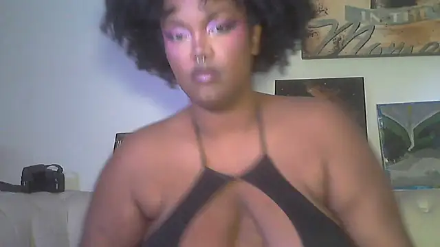 juicy janet online show from March 2026 03:49:02 PM