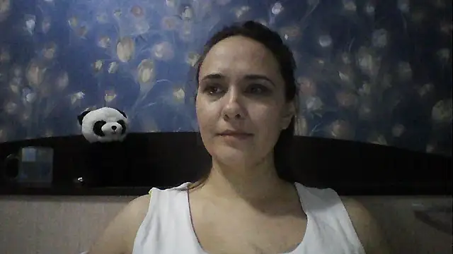 Alisa07qw online show from March 2026 01:02:01 PM