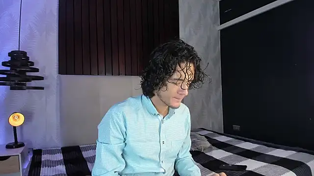 Skinny Mac online show from March 2026 12:40:02 PM