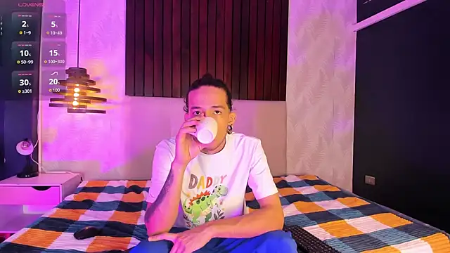 Skinny Mac online show from May 2026 01:53:01 PM