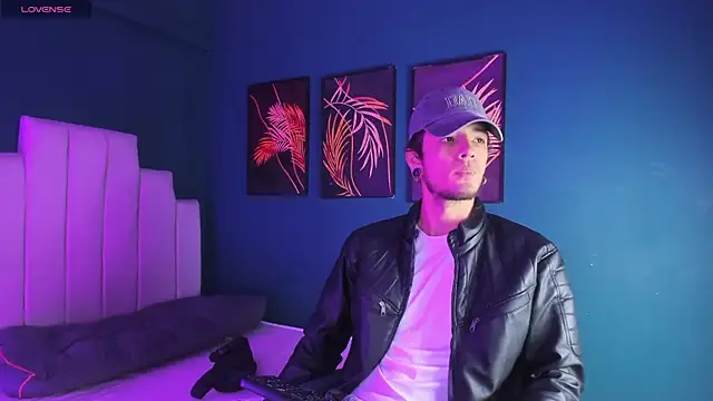 Skinny Mac online show from May 2026 01:38:02 PM