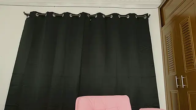 kittymyers online show from March 2026 07:48:01 PM