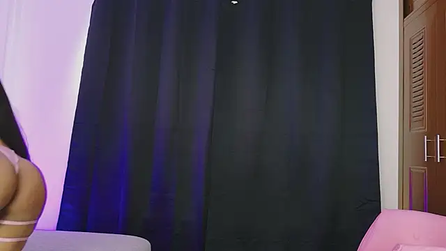 kittymyers online show from April 2026 01:40:03 PM