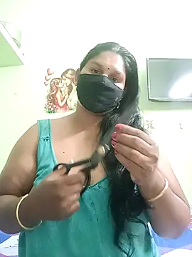Snapshot of telugutanuja_ chatting on April 2026 03:52:01 PM telugutanuja online show from April 2026 03:52:01 PM