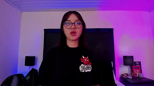 LilithBluum online show from March 2026 11:42:01 AM