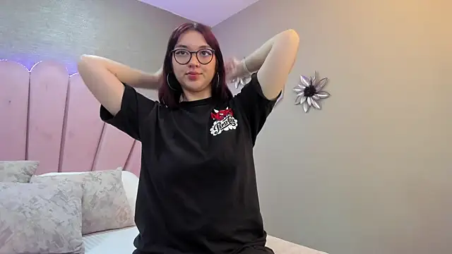 LilithBluum online show from March 2026 12:00:02 PM