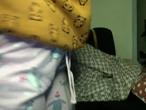 Snapshot of Sexxybella_ chatting on April 2026 04:25:01 AM Sexxybella online show from April 2026 04:25:01 AM