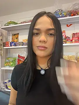 Bella-Ferrer online show from June 2026 06:24:02 PM