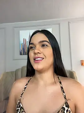 Bella-Ferrer online show from May 2026 06:17:01 PM