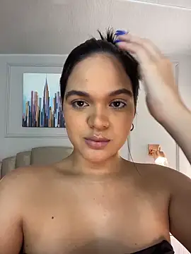 Bella-Ferrer online show from June 2026 06:20:01 PM