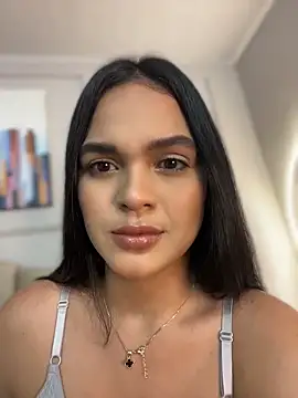 Bella-Ferrer online show from April 2026 06:14:02 PM