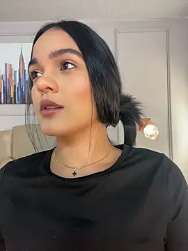 Bella-Ferrer online show from April 2026 06:53:02 PM