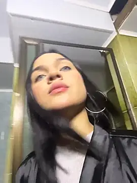 Bella-Ferrer online show from March 2026 06:13:02 PM