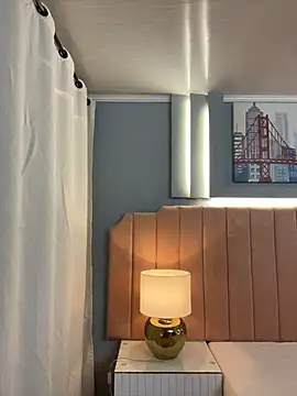 Bella-Ferrer online show from March 2026 06:24:01 PM