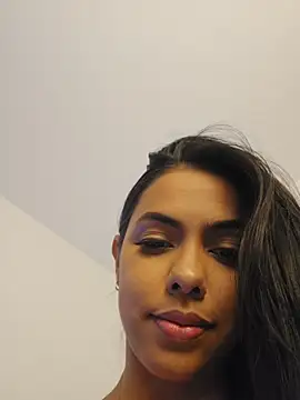 Victoria Evanss online show from April 2026 11:40:01 PM
