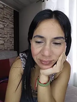 Camillemonroe  online show from June 2026 12:32:01 PM