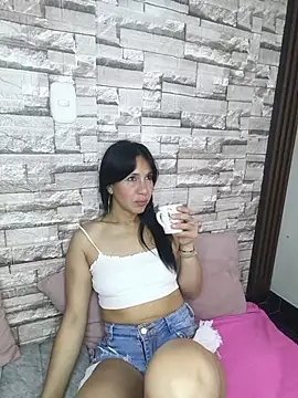 Camillemonroe  online show from July 2026 11:51:02 AM