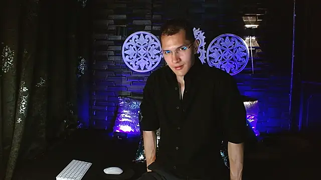 MilanDavid1 online show from March 2026 05:47:01 PM