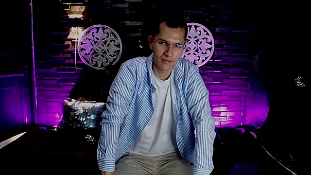 MilanDavid1 online show from March 2026 05:24:02 PM