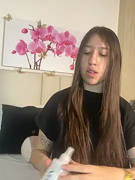 AmberVegaa online show from March 2026 12:37:02 PM