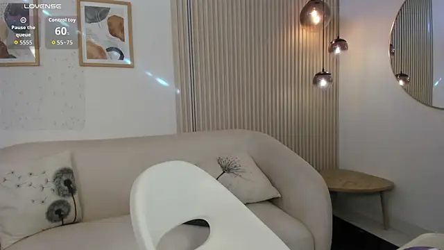 Zoey monroe online show from April 2026 12:40:01 PM