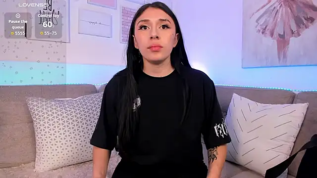 Snapshot of Zoey_monroe chatting on June 2026 01:28:01 PM Zoey monroe online show from June 2026 01:28:01 PM