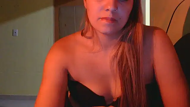candydesiree online show from April 2026 08:57:02 PM