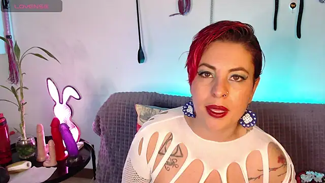 RedWidowCol online show from June 2026 07:03:01 PM