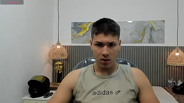 AlessandroFranco online show from March 2026 01:24:01 PM