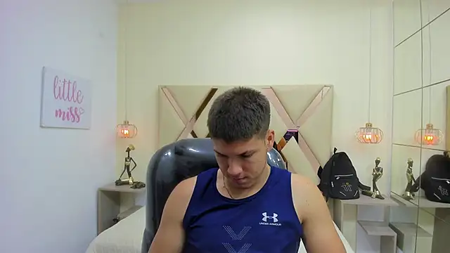 AlessandroFranco online show from May 2026 01:50:01 PM