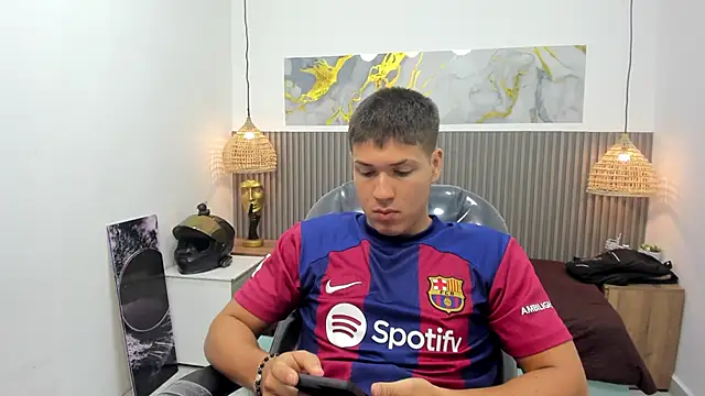 AlessandroFranco online show from May 2026 02:46:01 PM