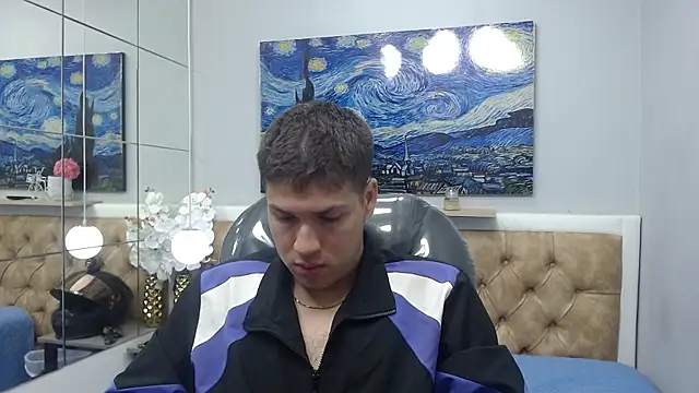 AlessandroFranco online show from June 2026 01:23:01 PM