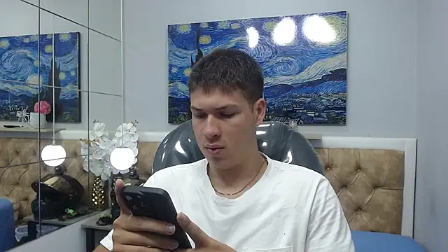 AlessandroFranco online show from June 2026 01:22:01 PM