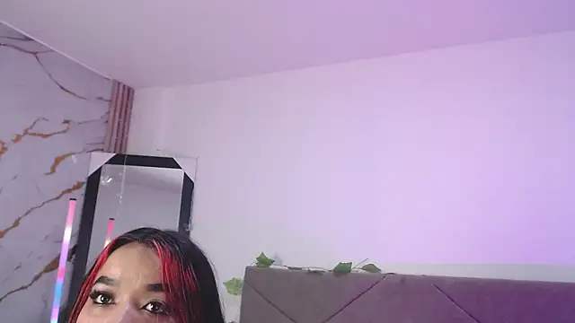 Snapshot of Disyamil_Pineda chatting on May 2026 10:36:01 AM Disyamil Pineda online show from May 2026 10:36:01 AM