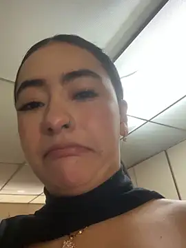 CatalinaSantana Pink online show from March 2026 09:52:01 PM