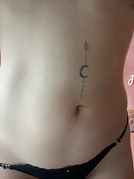 Adalyn Cute online show from March 2026 07:31:01 PM