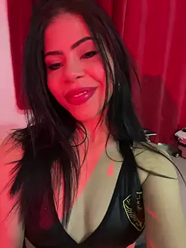 Snapshot of MiaReidd chatting on March 2026 08:37:01 AM MiaReidd online show from March 2026 08:37:01 AM