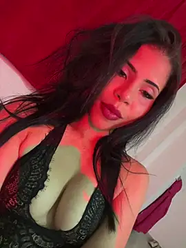 Snapshot of MiaReidd chatting on March 2026 08:25:01 AM MiaReidd online show from March 2026 08:25:01 AM