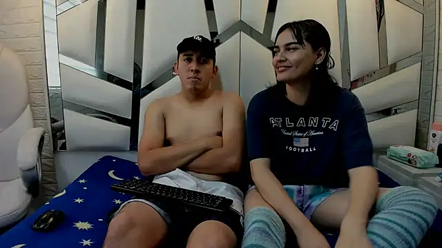 Alaia Blosson online show from March 2026 01:35:02 PM