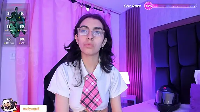Molly A online show from May 2026 02:49:02 PM